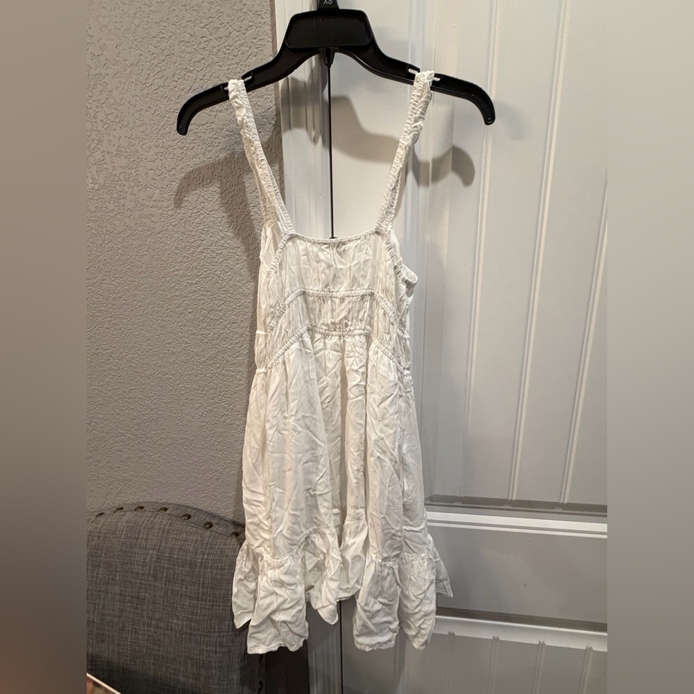 American Eagle Outfitter Ruffle-Trim white summer Dress